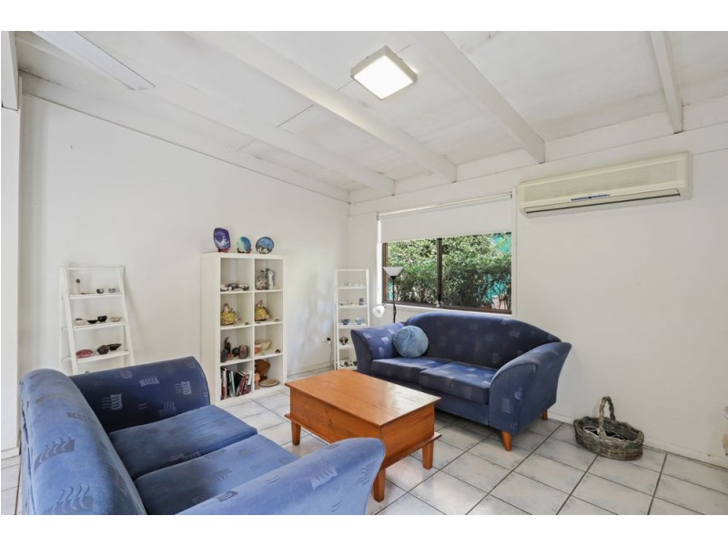 7 Yonga Street, Balmoral QLD 4171