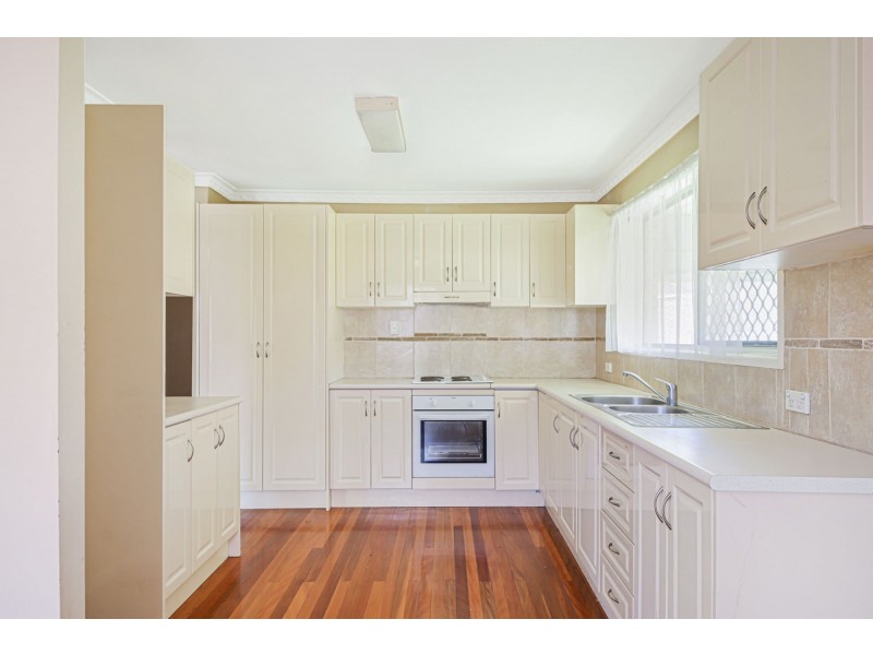 4 Hoad Street, Upper Mount Gravatt QLD 4122