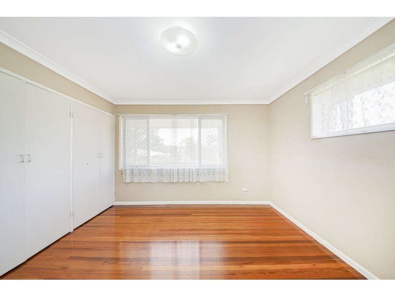 4 Hoad Street, Upper Mount Gravatt QLD 4122