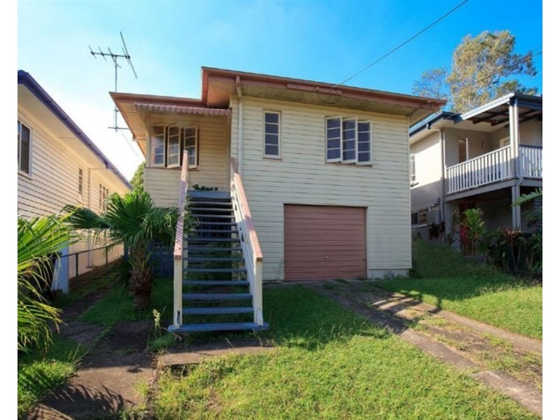 160 Morehead Avenue, Norman Park QLD 4170