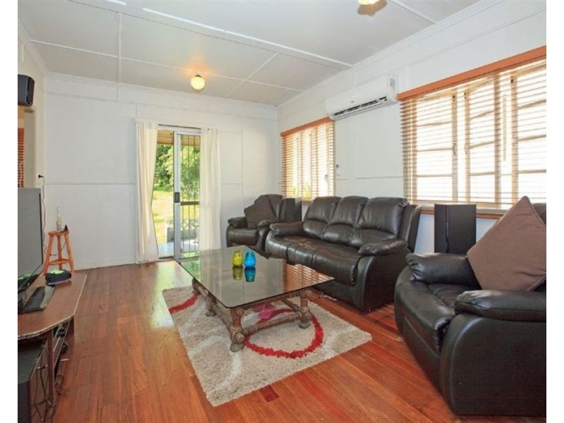 160 Morehead Avenue, Norman Park QLD 4170