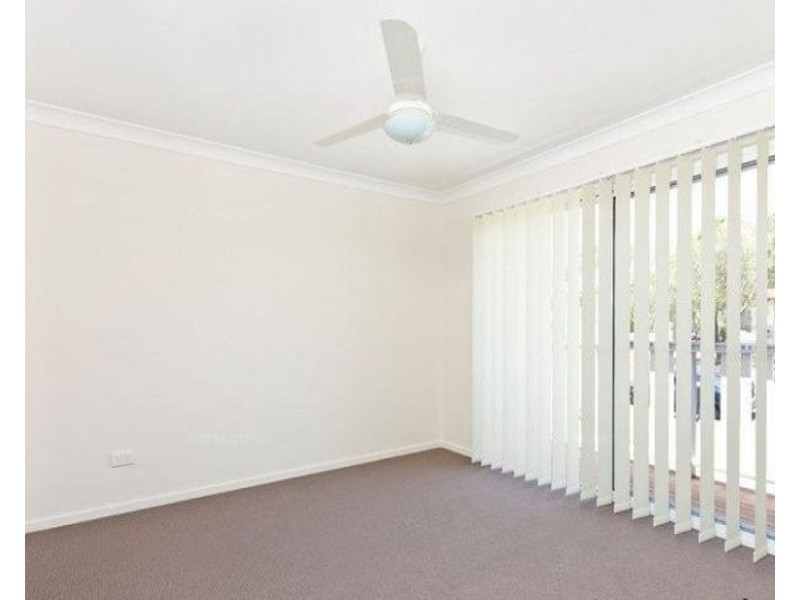 2/71 Joffre Street, Wynnum QLD 4178