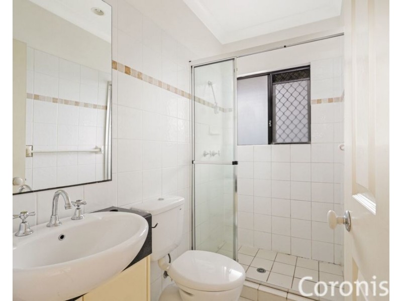 8/3 Shottery Street, Yeronga QLD 4104