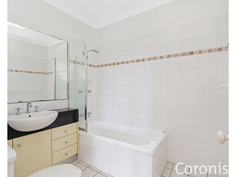 8/3 Shottery Street, Yeronga QLD 4104