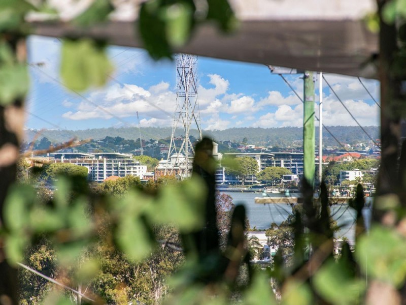 1/42 Toorak Road, Hamilton QLD 4007