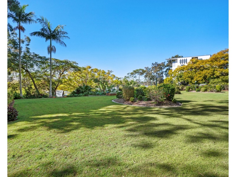 33/72 Sandford Street, St Lucia QLD 4067