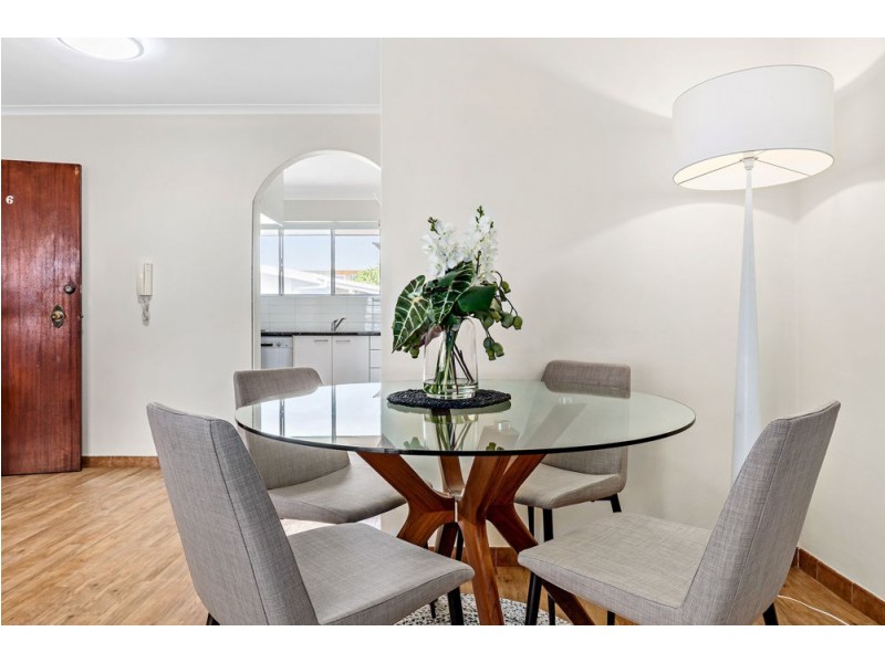 6/68 Pembroke Road, Coorparoo QLD 4151