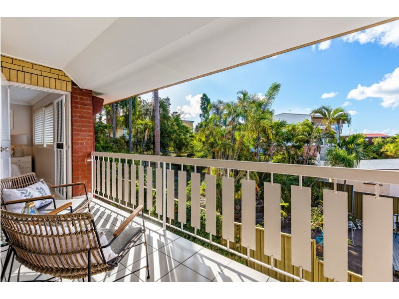 6/68 Pembroke Road, Coorparoo QLD 4151