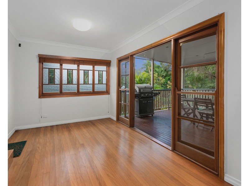 16 Monash Road, Tarragindi QLD 4121