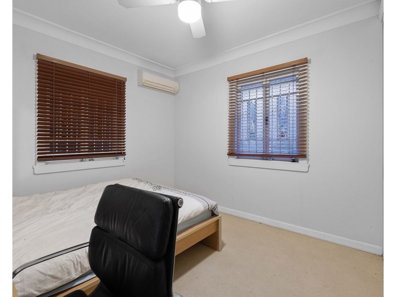 16 Monash Road, Tarragindi QLD 4121