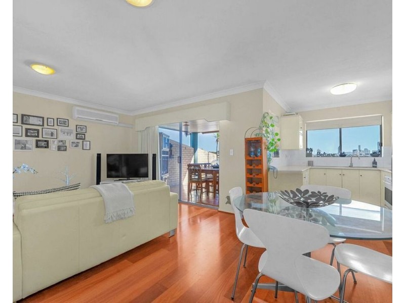 10/265 Old Cleveland Rd, Coorparoo QLD 4151