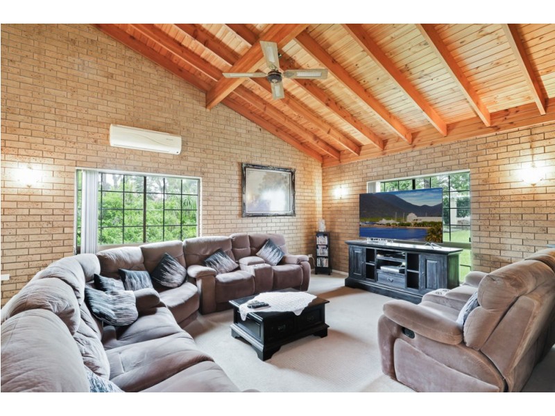 113 Bryants Road, Loganholme QLD 4129