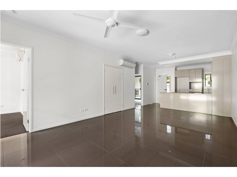 2/57-59 Gordon Street, Greenslopes QLD 4120