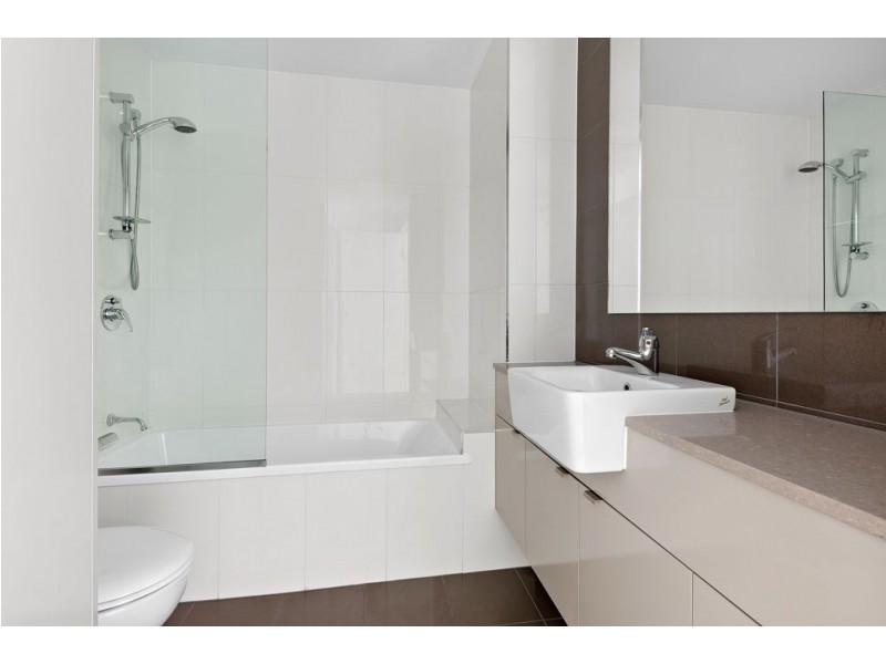 2/57-59 Gordon Street, Greenslopes QLD 4120