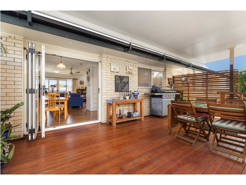 14 Handon Street, Mansfield QLD 4122