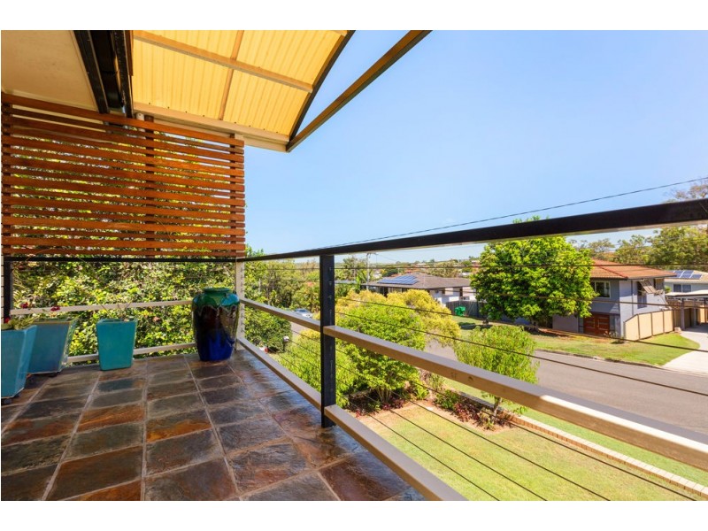 14 Handon Street, Mansfield QLD 4122