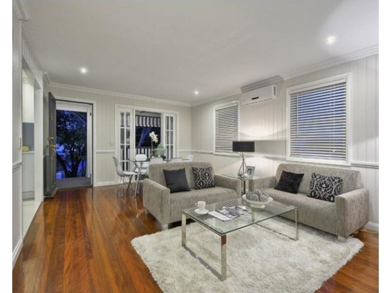 11 Caswell St, East Brisbane QLD 4169