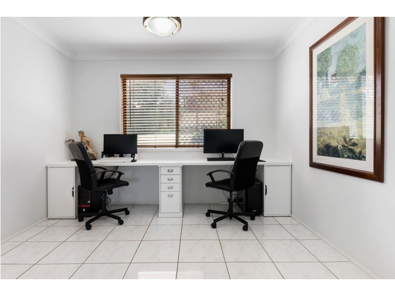 23 Mannetto Street, Wishart QLD 4122