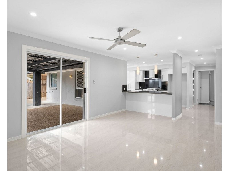 2 BOTTLEBRUSH COURT, Victoria Point QLD 4165