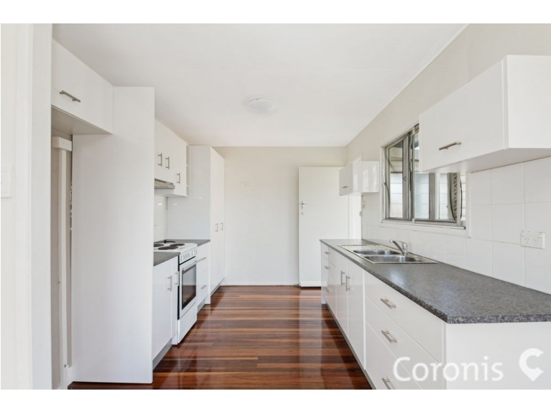 168 Randall Road, Wynnum West QLD 4178