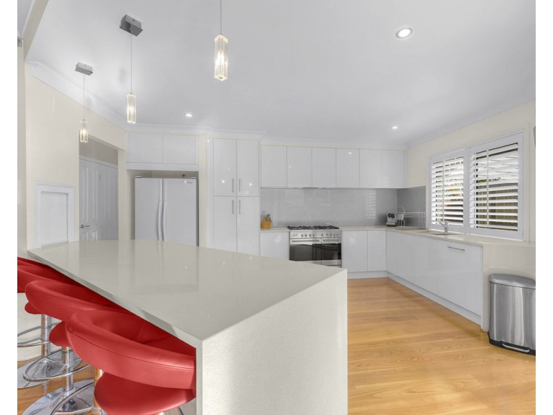 3 Gladstone Street, Coorparoo QLD 4151