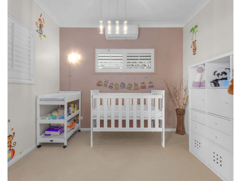 3 Gladstone Street, Coorparoo QLD 4151