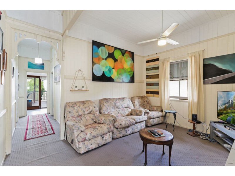 5 Gustavson Street, Annerley QLD 4103