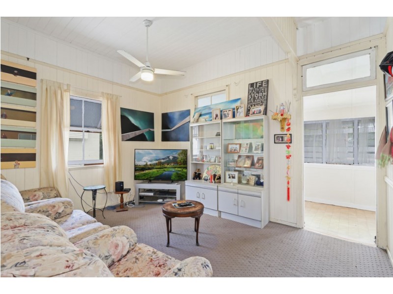 5 Gustavson Street, Annerley QLD 4103