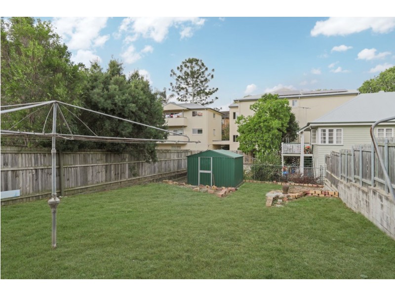 5 Gustavson Street, Annerley QLD 4103