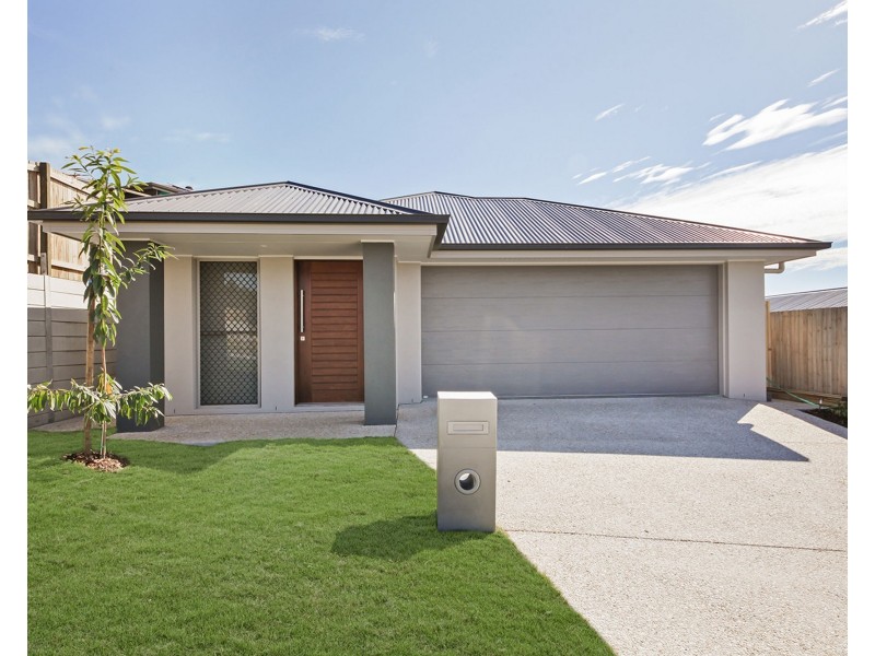 24 FALKIRK WAY, Spring Mountain QLD 4124