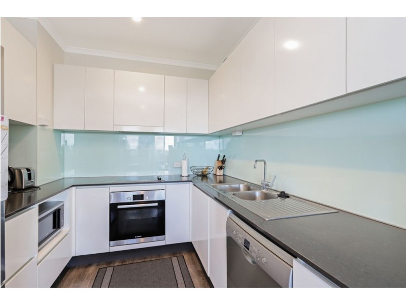 153/986 Wynnum Road, Cannon Hill QLD 4170