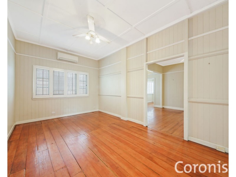 29 Livingstone Street, Yeerongpilly QLD 4105