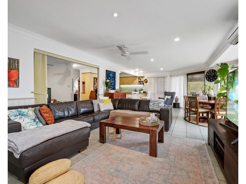 13 Oatberry Crescent, Shailer Park QLD 4128