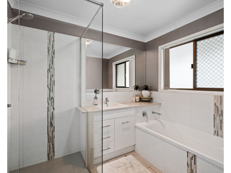13 Oatberry Crescent, Shailer Park QLD 4128