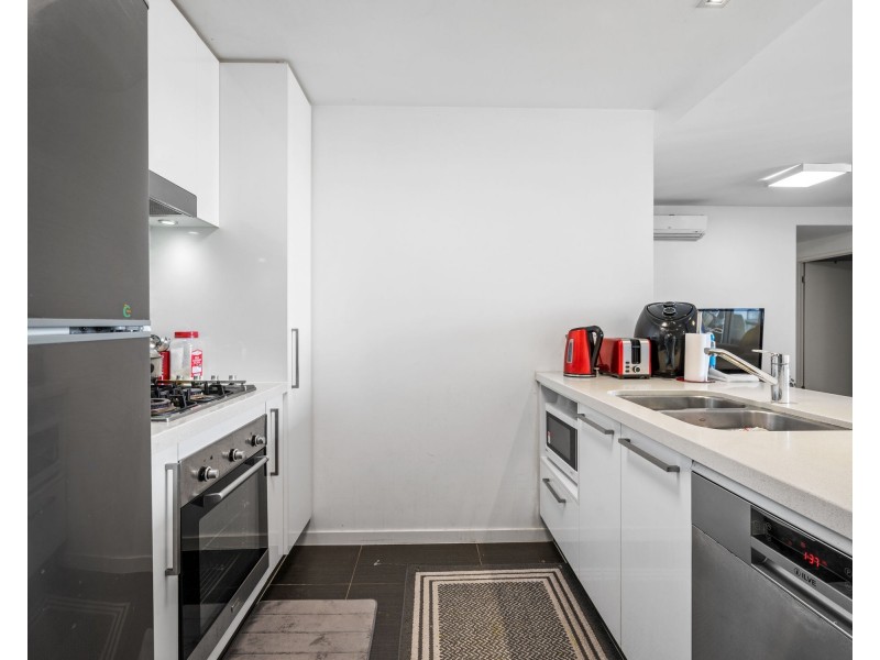 504/151 Logan Road, Woolloongabba QLD 4102