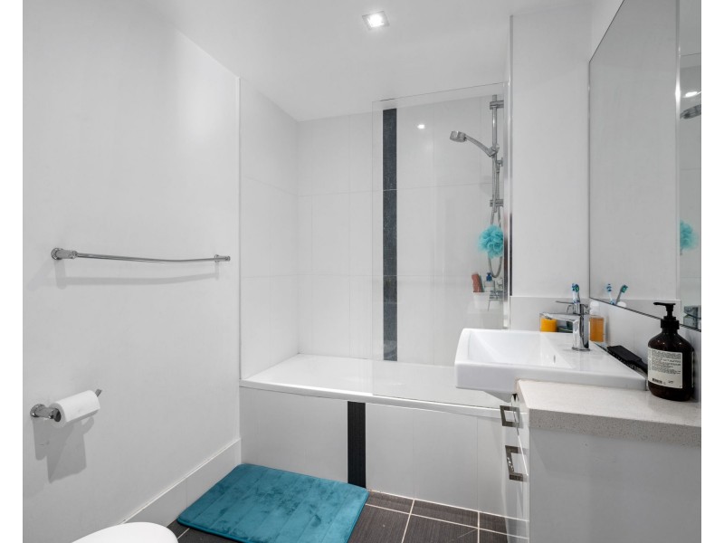 504/151 Logan Road, Woolloongabba QLD 4102