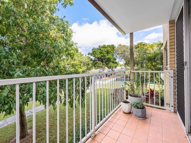 3/32 Woodhill Avenue, Coorparoo QLD 4151