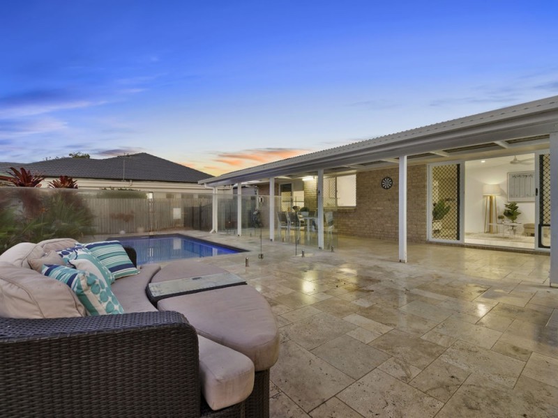5 Oprah Place, Belmont QLD 4153