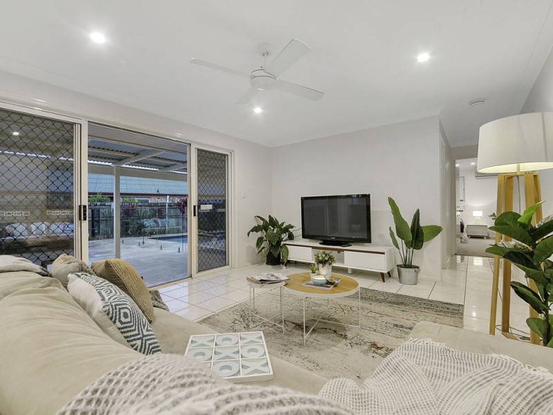 5 Oprah Place, Belmont QLD 4153