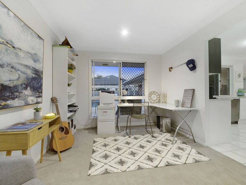 5 Oprah Place, Belmont QLD 4153