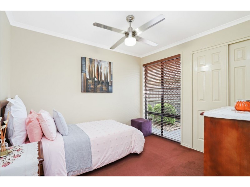1 Apsley Crescent, Parkinson QLD 4115