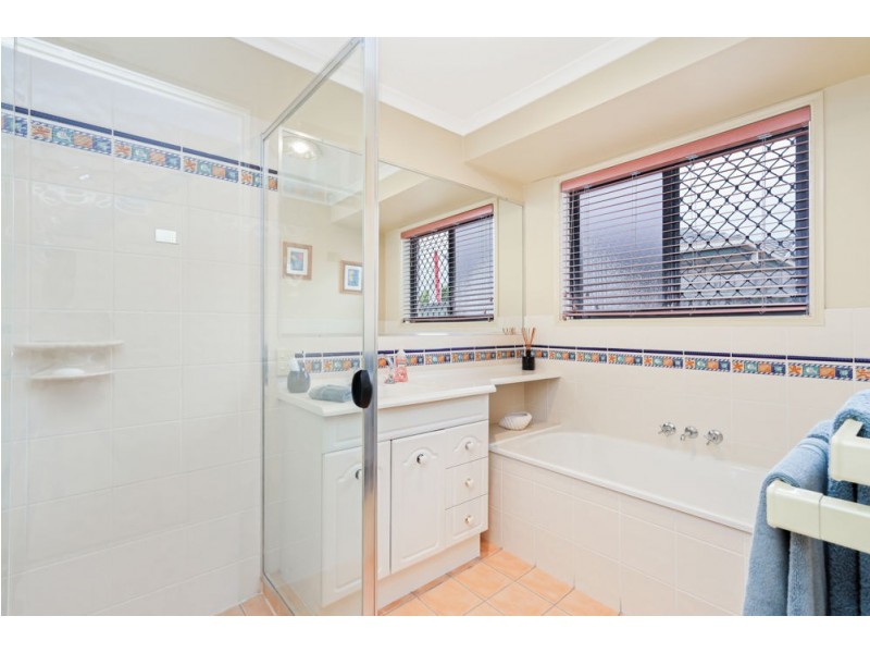 1 Apsley Crescent, Parkinson QLD 4115