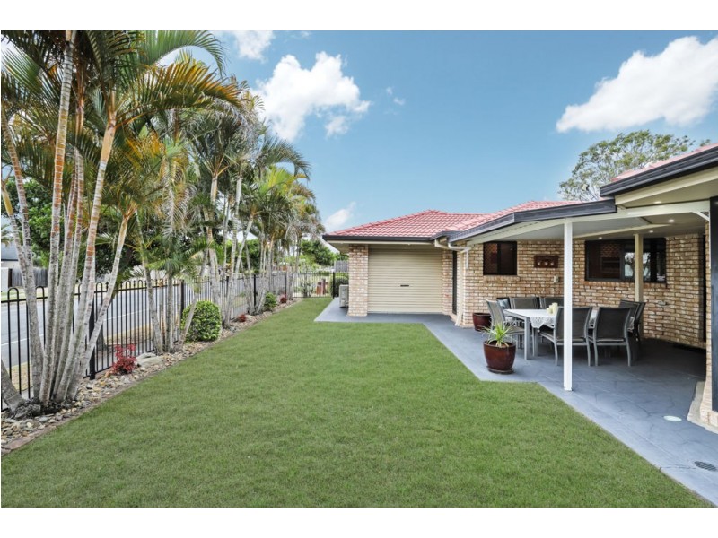 1 Apsley Crescent, Parkinson QLD 4115