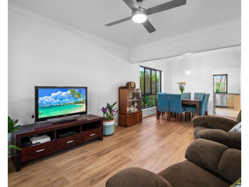 126 Bordeaux Street, Eight Mile Plains QLD 4113