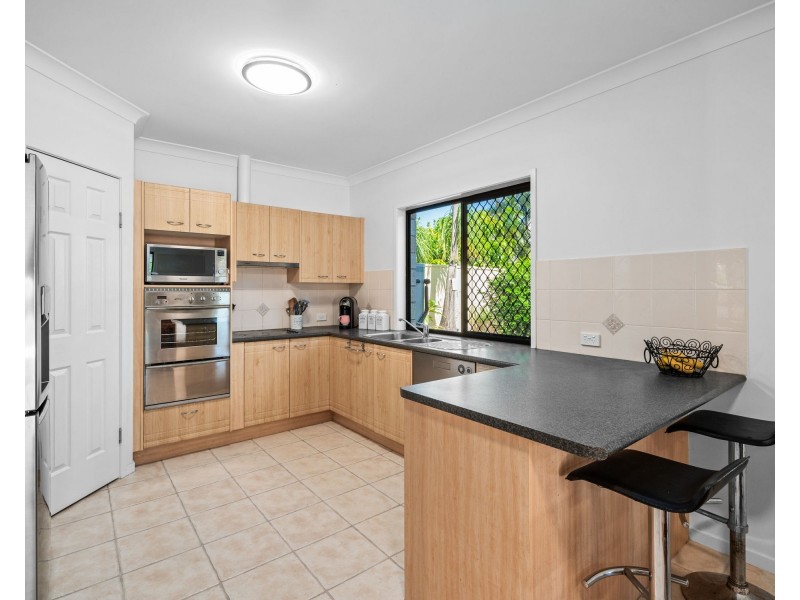 126 Bordeaux Street, Eight Mile Plains QLD 4113