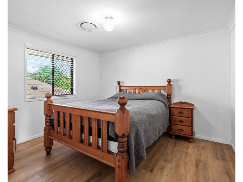 126 Bordeaux Street, Eight Mile Plains QLD 4113