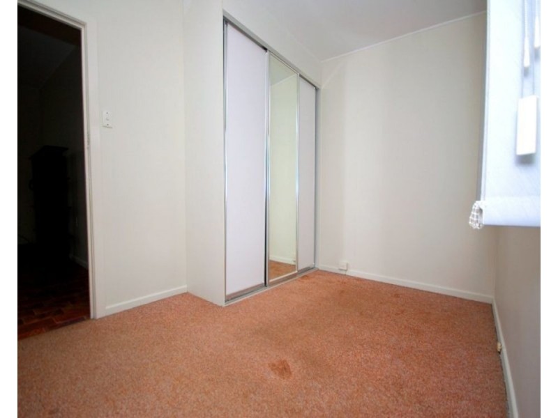 5/47 Deshon Street, Woolloongabba QLD 4102