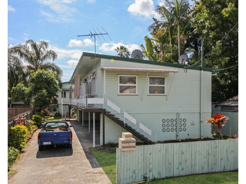 8 47 Deshon Street, Woolloongabba QLD 4102