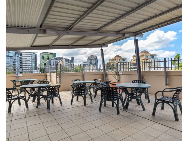 611/188 Shafston Avenue, Kangaroo Point QLD 4169