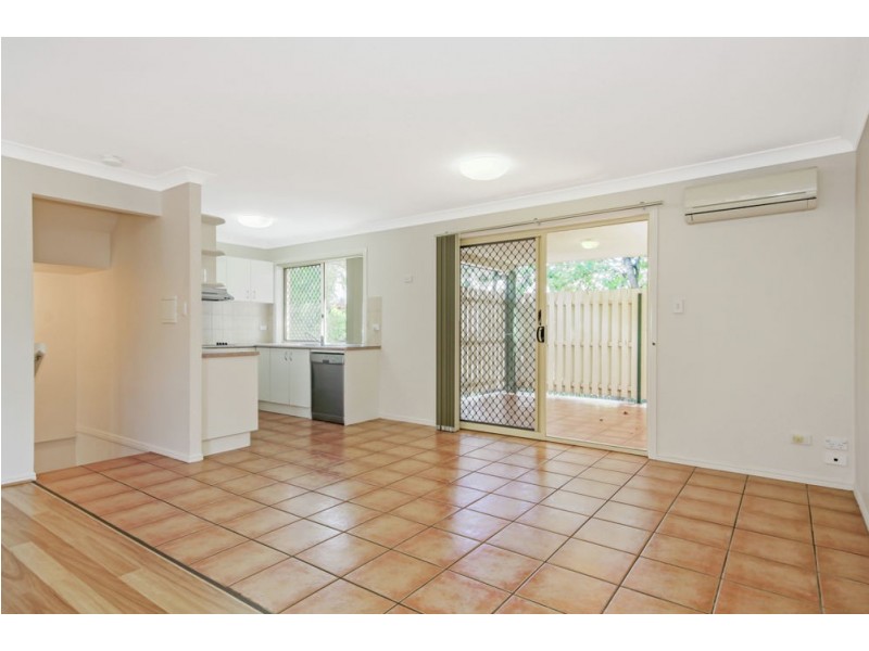 7/15 Vera Street, Greenslopes QLD 4120